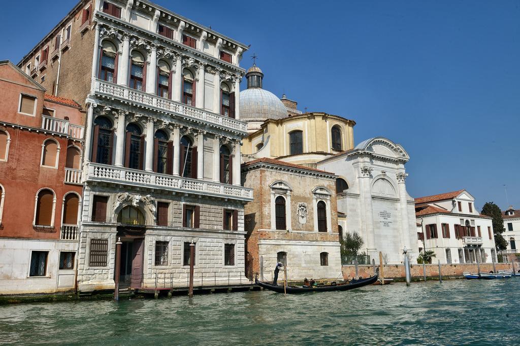 Residenza Ruga Giuffa Castello  Bagian luar foto